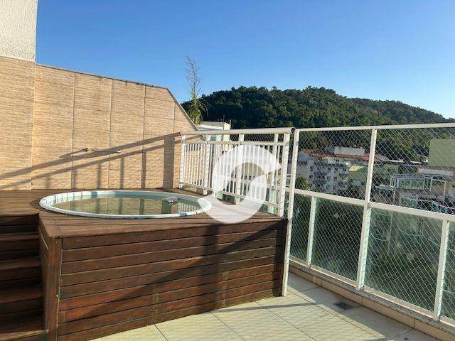 Cobertura à venda com 3 quartos, 198m² - Itaipu,Niterói