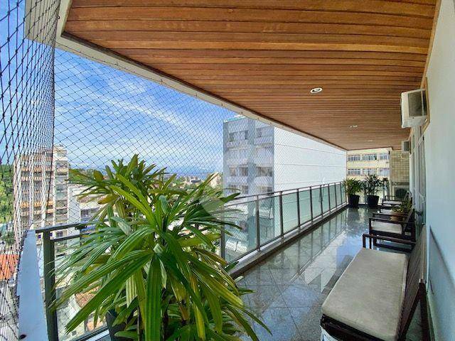 Cobertura à venda com 3 quartos, 280m² - Ingá,Niterói