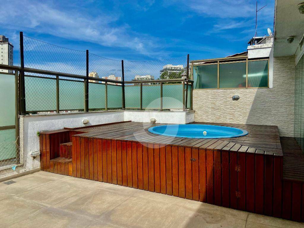 Cobertura à venda com 3 quartos, 165m² - Ingá,Niterói