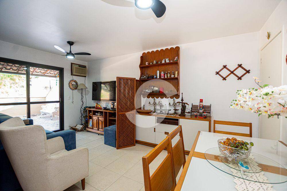  - Cobertura com vista indevassável à venda, 152 m² por R$ 850,000 - Centro - Niterói/RJ
