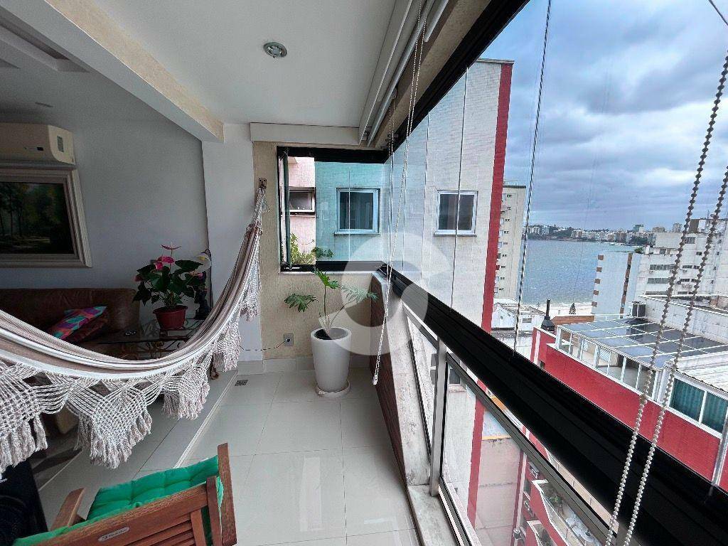 Cobertura à venda com 3 quartos, 220m² - Icaraí,Niterói