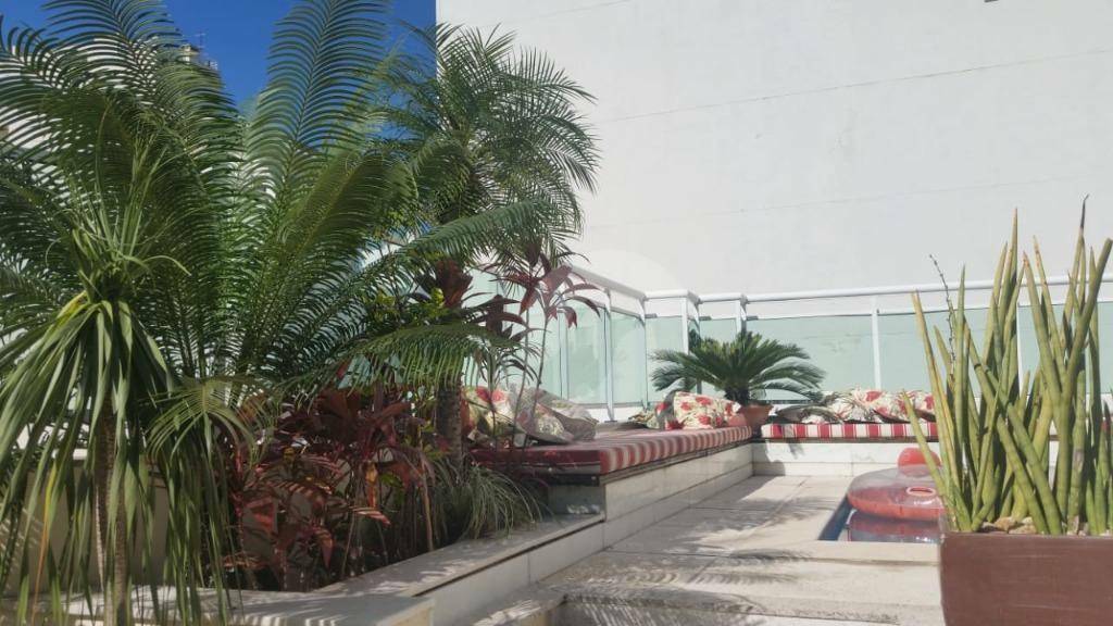 Cobertura à venda com 4 quartos, 230m² - Icaraí,Niterói
