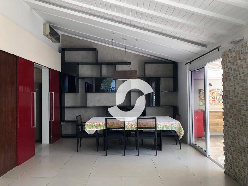 Cobertura à venda com 4 quartos, 230m² - Icaraí,Niterói