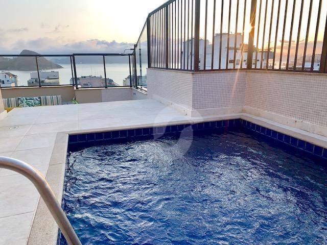 Cobertura à venda com 4 quartos, 341m² - Icaraí,Niterói