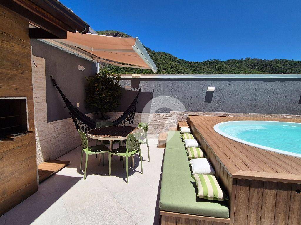 Cobertura à venda com 4 quartos, 201m² - São Francisco,Niterói
