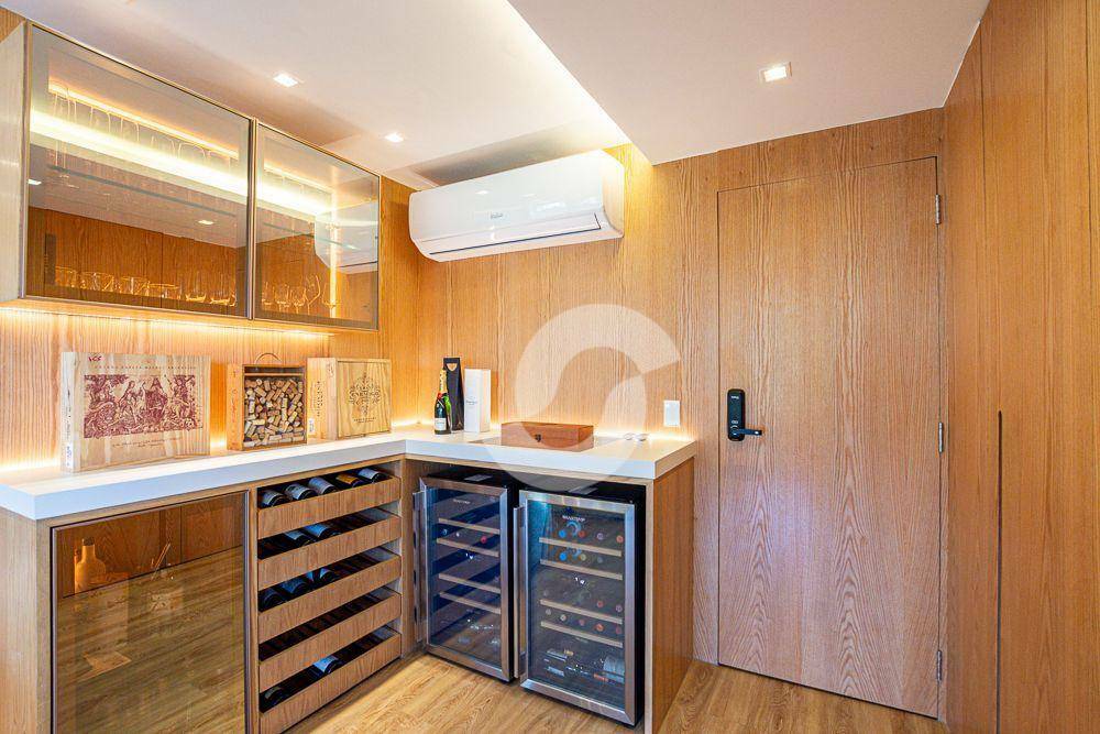 Cobertura à venda com 3 quartos, 239m² - Boa Viagem,Niterói