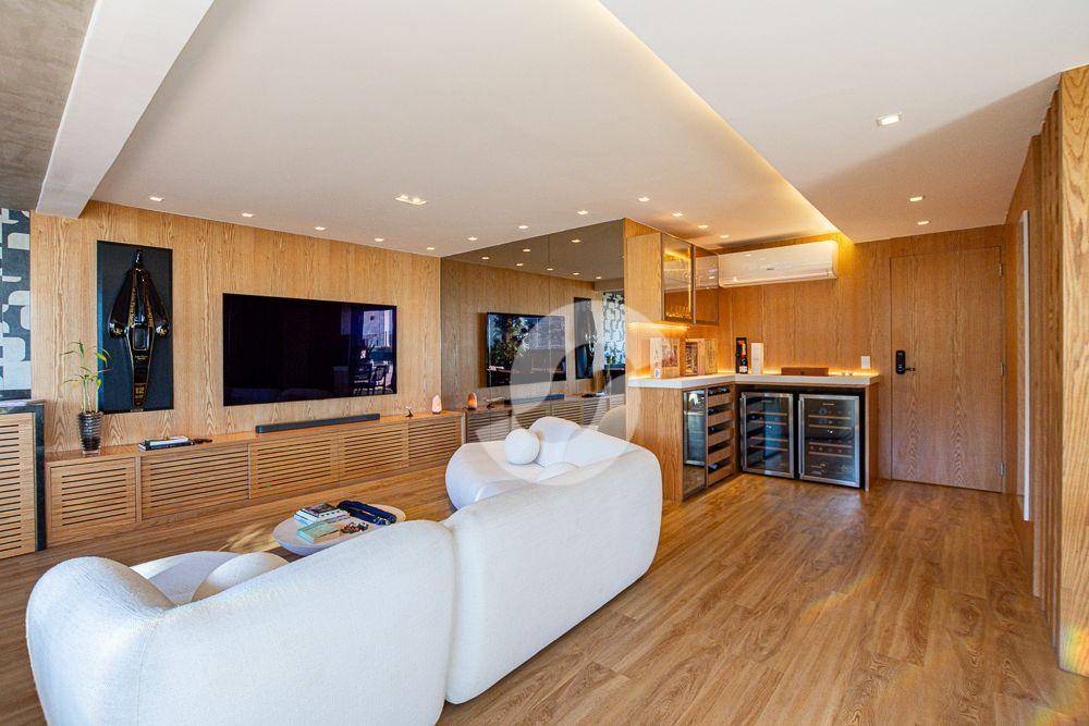 Cobertura à venda com 3 quartos, 239m² - Boa Viagem,Niterói
