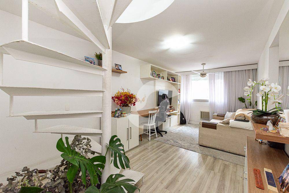 Cobertura à venda com 2 quartos, 140m² - Icaraí,Niterói