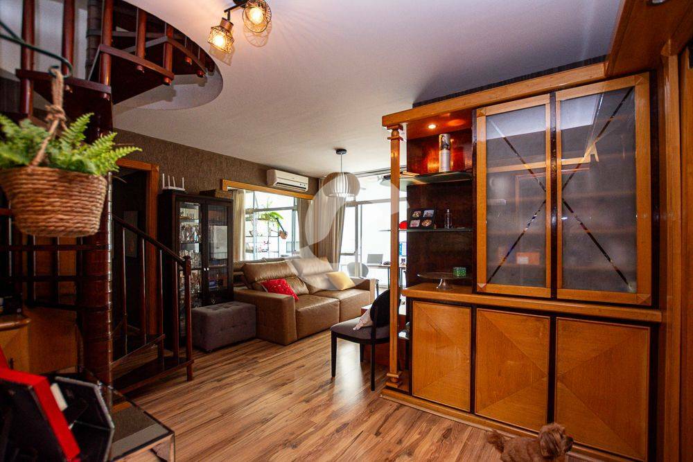 Cobertura à venda com 3 quartos, 186m² - Icaraí,Niterói