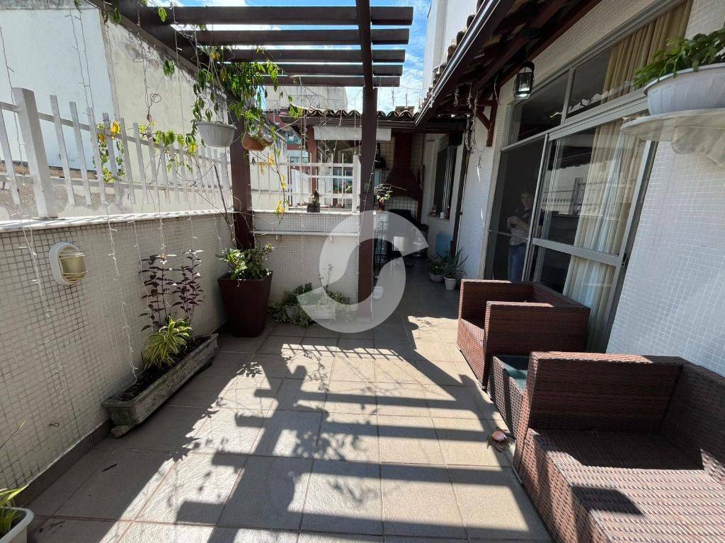 Cobertura à venda com 3 quartos, 186m² - Icaraí,Niterói