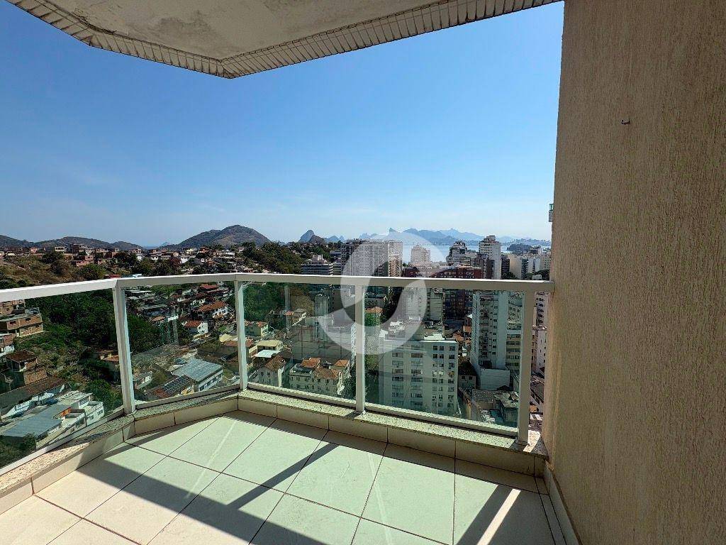 Cobertura à venda com 3 quartos, 169m² - Icaraí,Niterói