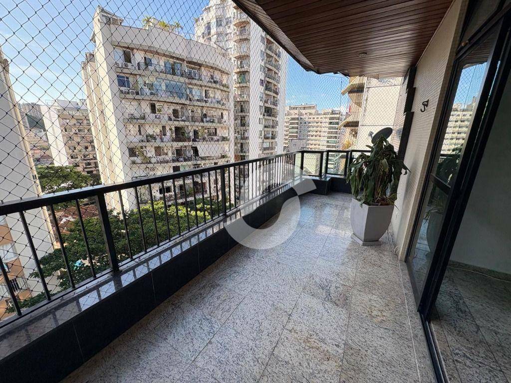 Cobertura à venda com 4 quartos, 346m² - Icaraí,Niterói