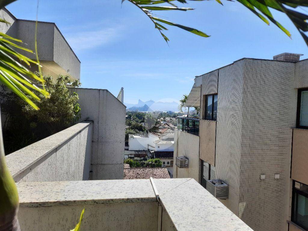 Cobertura à venda com 3 quartos, 142m² - São Francisco,Niterói