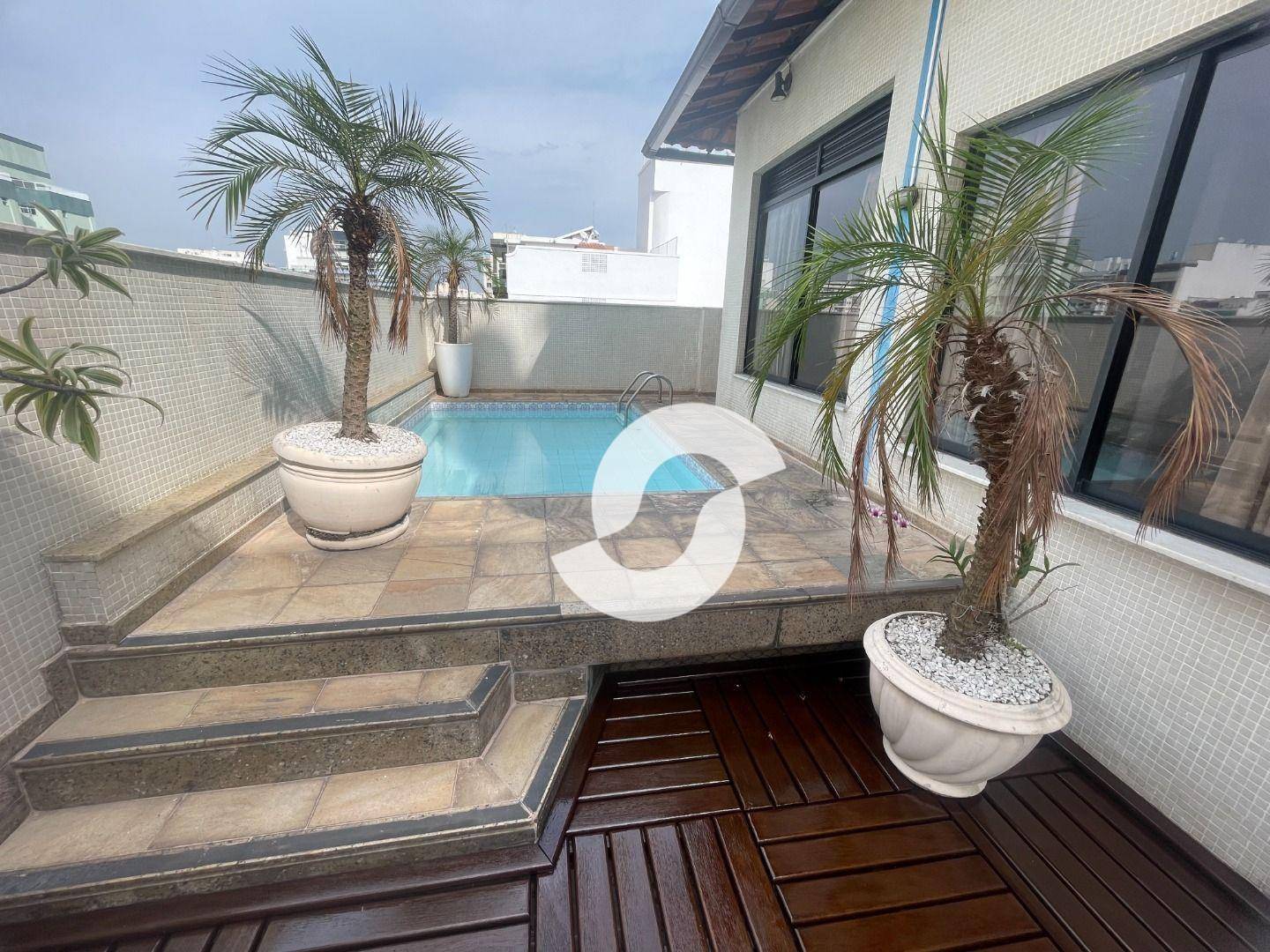 Cobertura à venda com 4 quartos, 341m² - Icaraí,Niterói
