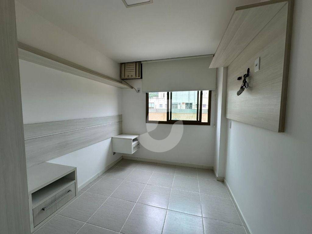 Cobertura à venda com 2 quartos, 116m² - Pendotiba,Niterói