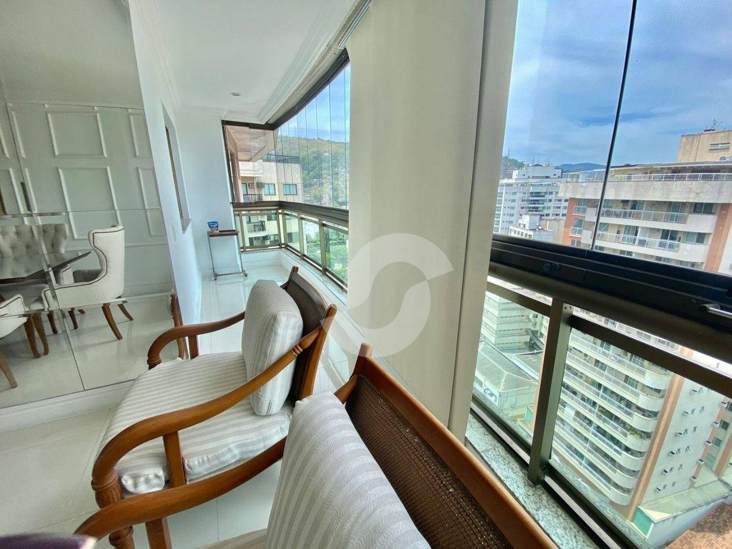 Cobertura à venda com 4 quartos, 226m² - Vital Brasil,Niterói