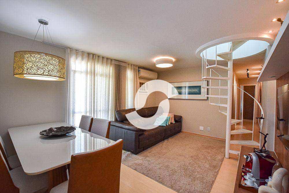 Cobertura à venda com 3 quartos, 200m² - Icaraí,Niterói