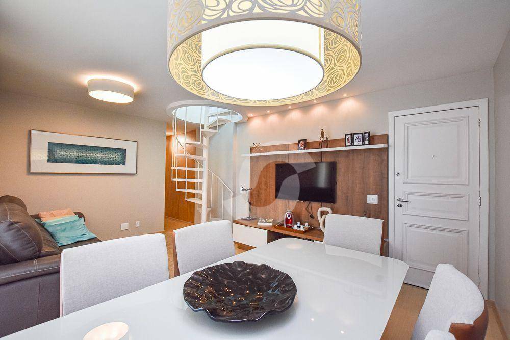 Cobertura à venda com 3 quartos, 200m² - Icaraí,Niterói
