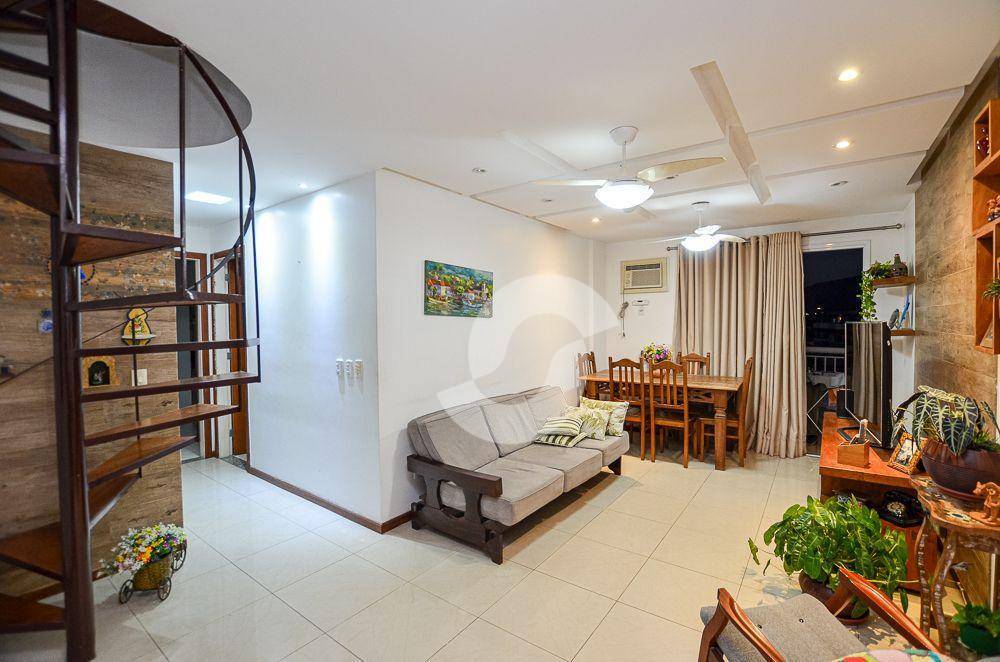 Cobertura à venda com 3 quartos, 180m² - Itaipu,Niterói