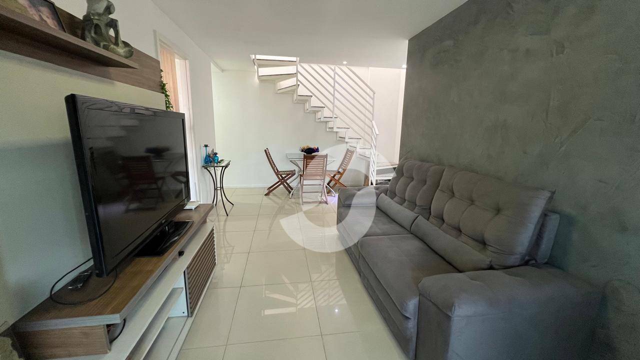 Cobertura à venda com 3 quartos, 169m² - Santa Rosa,Niterói