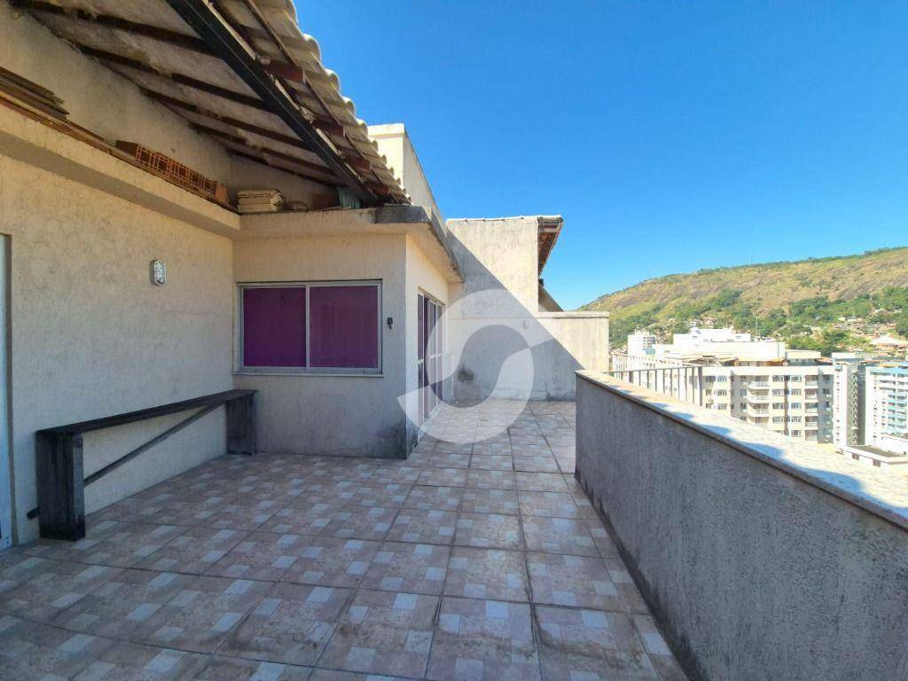 Cobertura à venda com 3 quartos, 180m² - Santa Rosa,Niterói