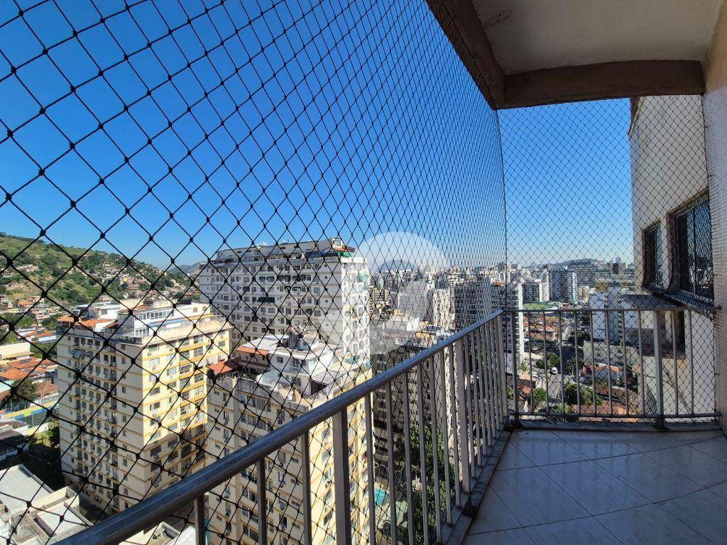 Cobertura à venda com 3 quartos, 180m² - Santa Rosa,Niterói