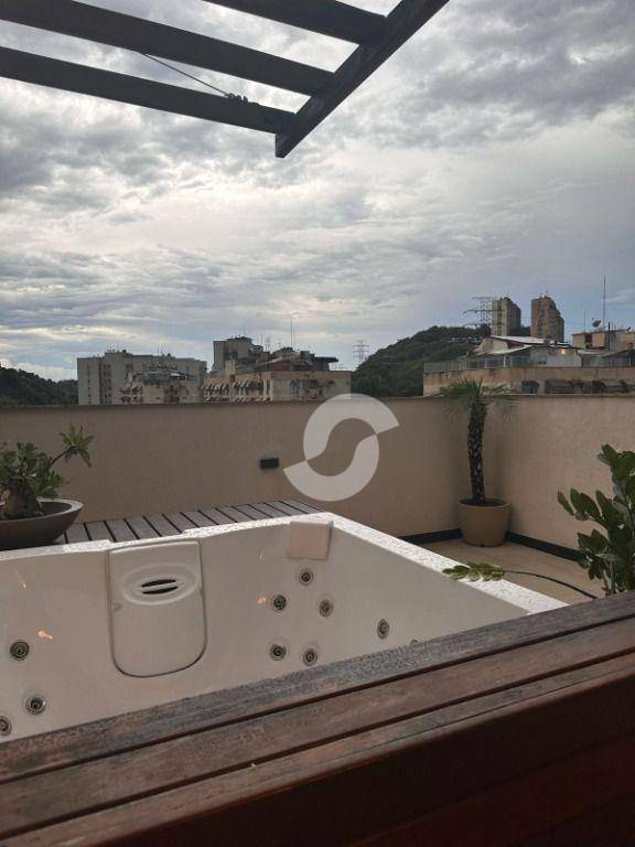 Cobertura à venda com 2 quartos, 200m² - Fonseca,Niterói