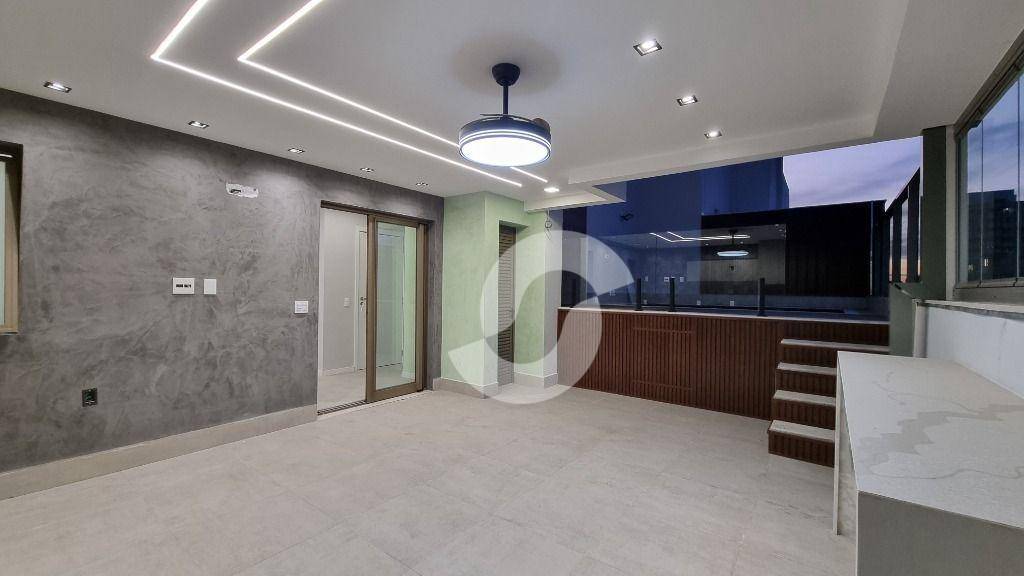 Cobertura à venda com 4 quartos, 195m² - Icaraí,Niterói