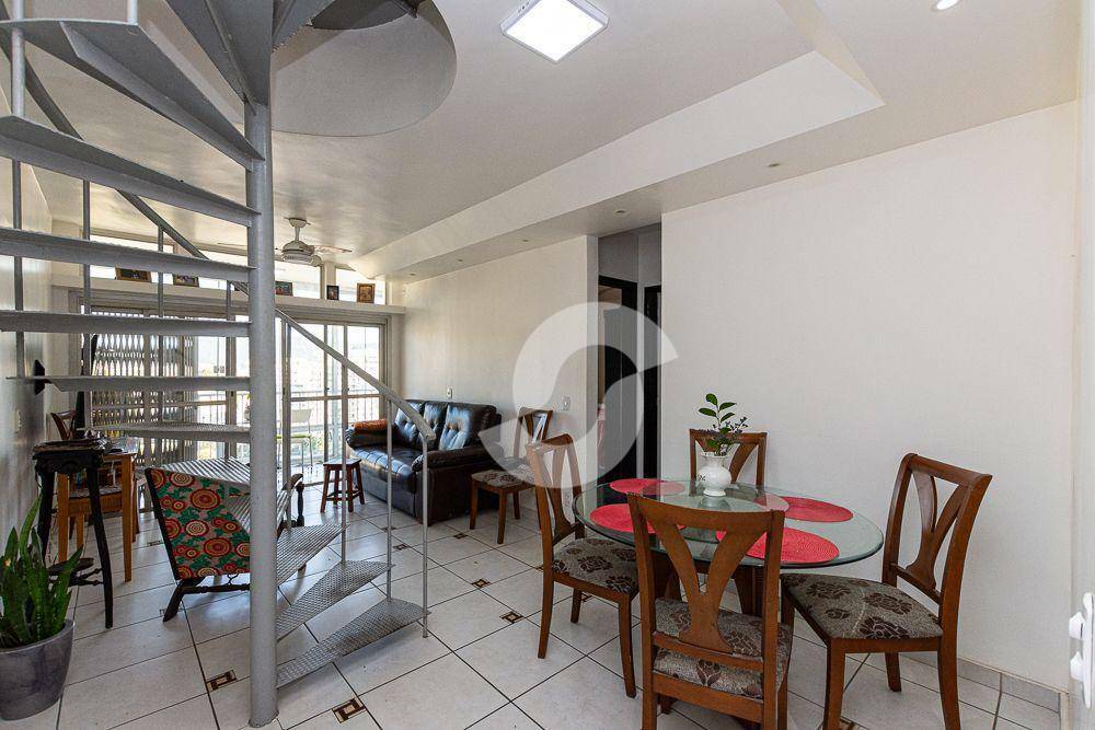  - Cobertura Duplex Espetacular a 1 Quadra da Praia – 4 Quartos, Área Gourmet e Piscina!