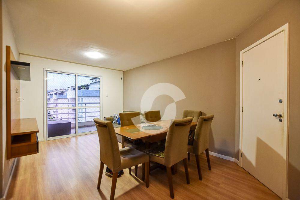 Cobertura à venda com 2 quartos, 137m² - Maria Paula,Niterói
