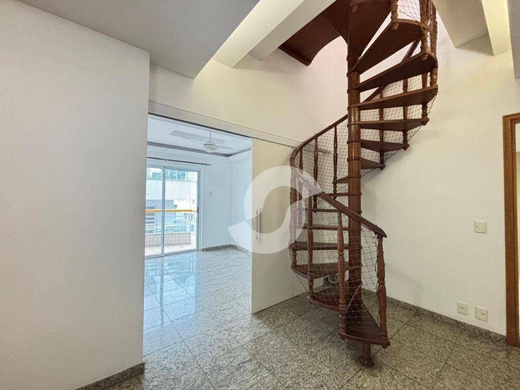 Cobertura à venda com 3 quartos, 205m² - Icaraí,Niterói