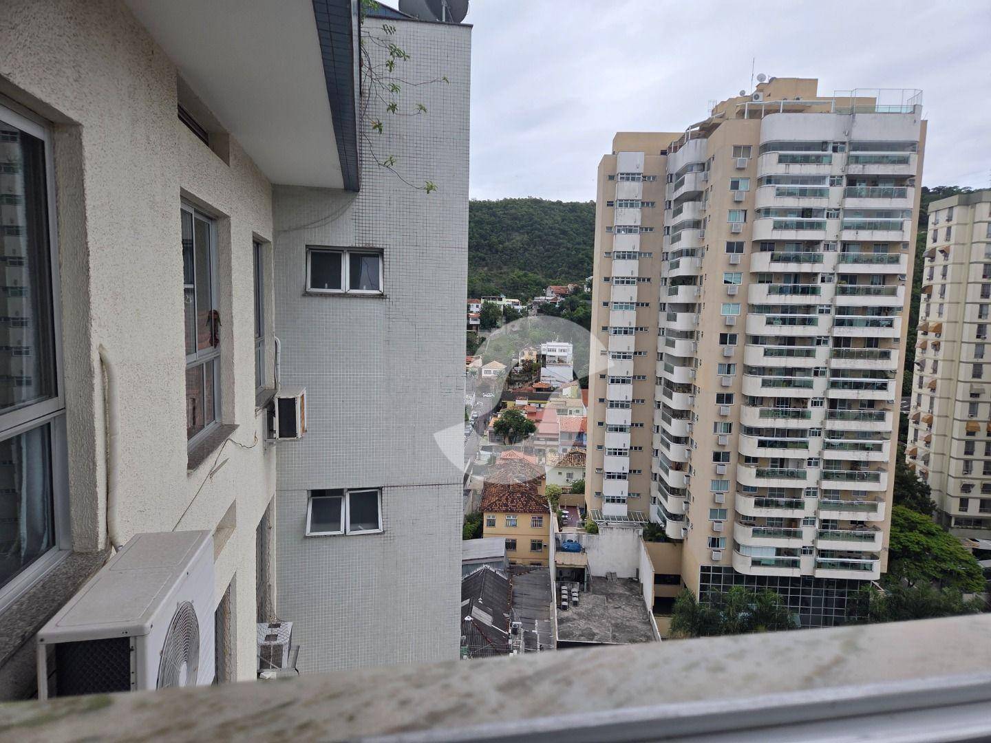 Cobertura à venda com 3 quartos, 142m² - Santa Rosa,Niterói