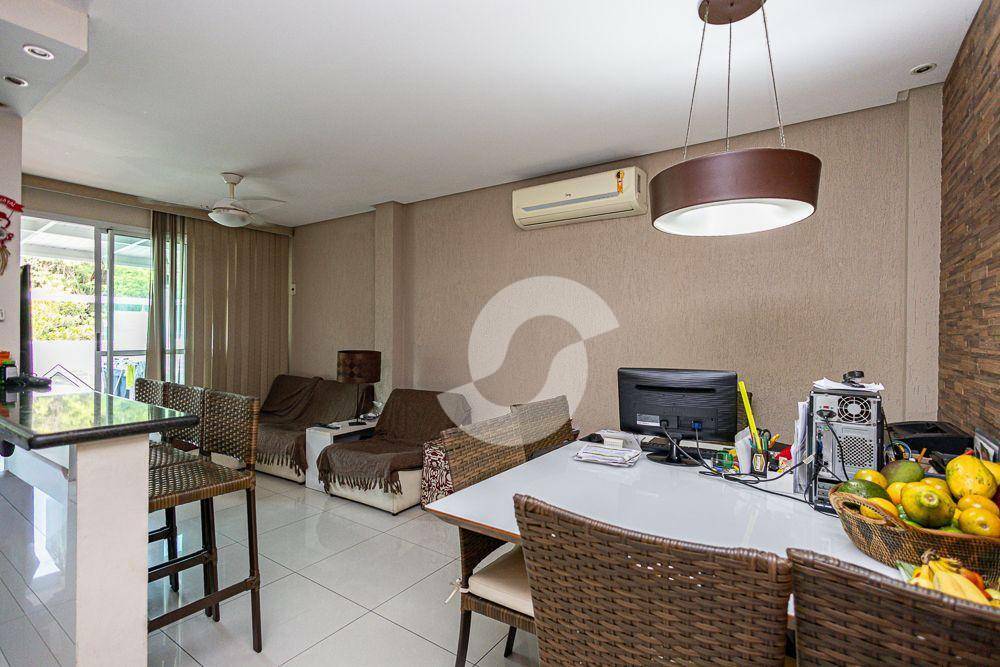 Cobertura à venda com 2 quartos, 91m² - Badu,Niterói