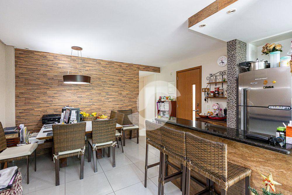 Cobertura à venda com 2 quartos, 91m² - Badu,Niterói