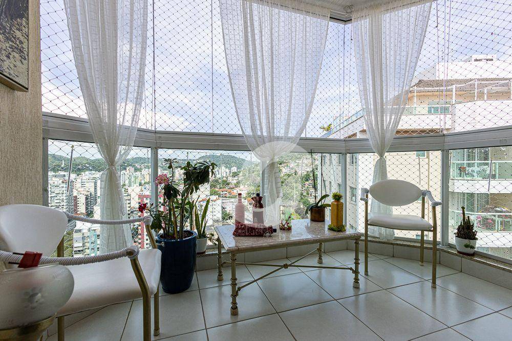 Cobertura à venda com 4 quartos, 226m² - Icaraí,Niterói