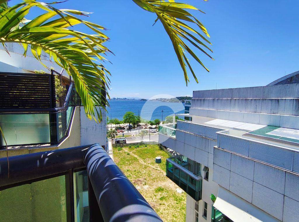 Cobertura à venda com 3 quartos, 183m² - Charitas,Niterói