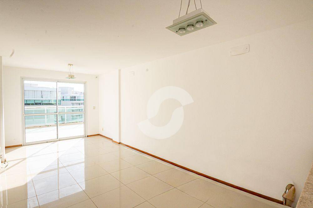  - Cobertura com 3 dormitórios à venda, 210 m² por R$ 2.800.000,00 - Camboinhas - Niterói/RJ