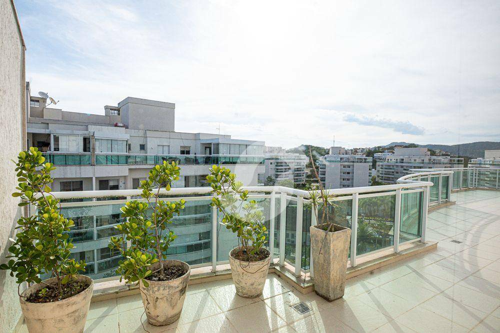 Cobertura à venda com 3 quartos, 210m² - Camboinhas,Niterói