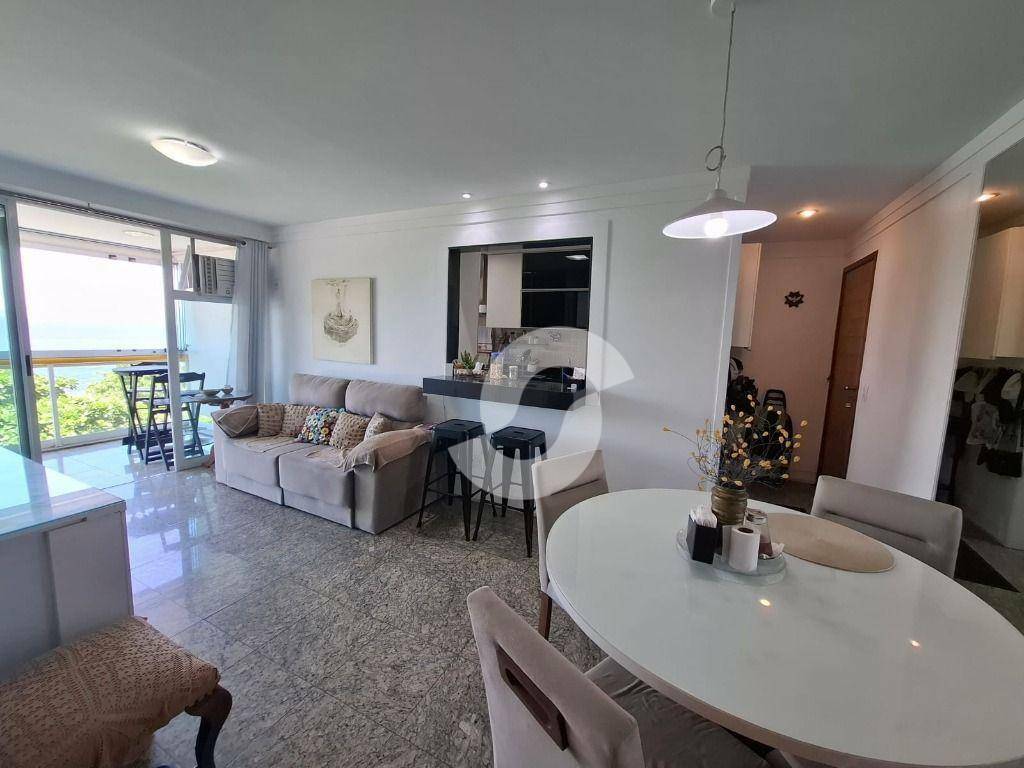 Cobertura à venda com 2 quartos, 180m² - São Francisco,Niterói