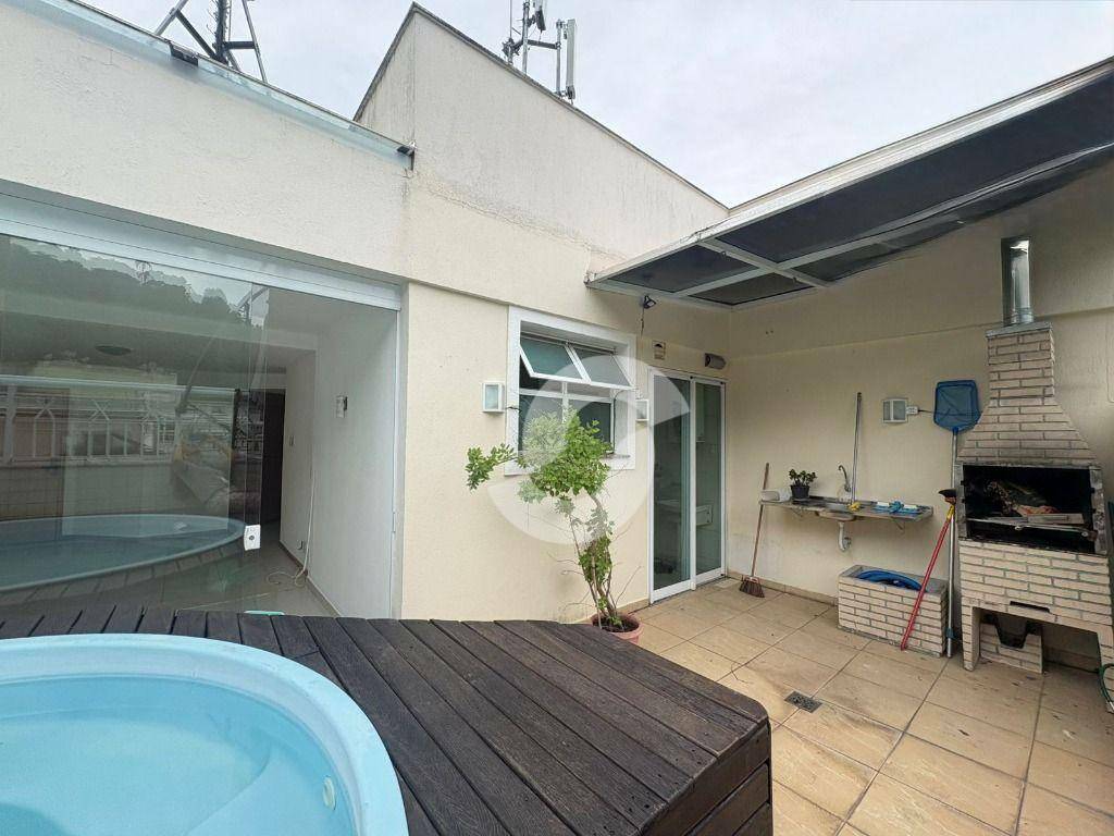 Cobertura à venda com 3 quartos, 216m² - São Francisco,Niterói