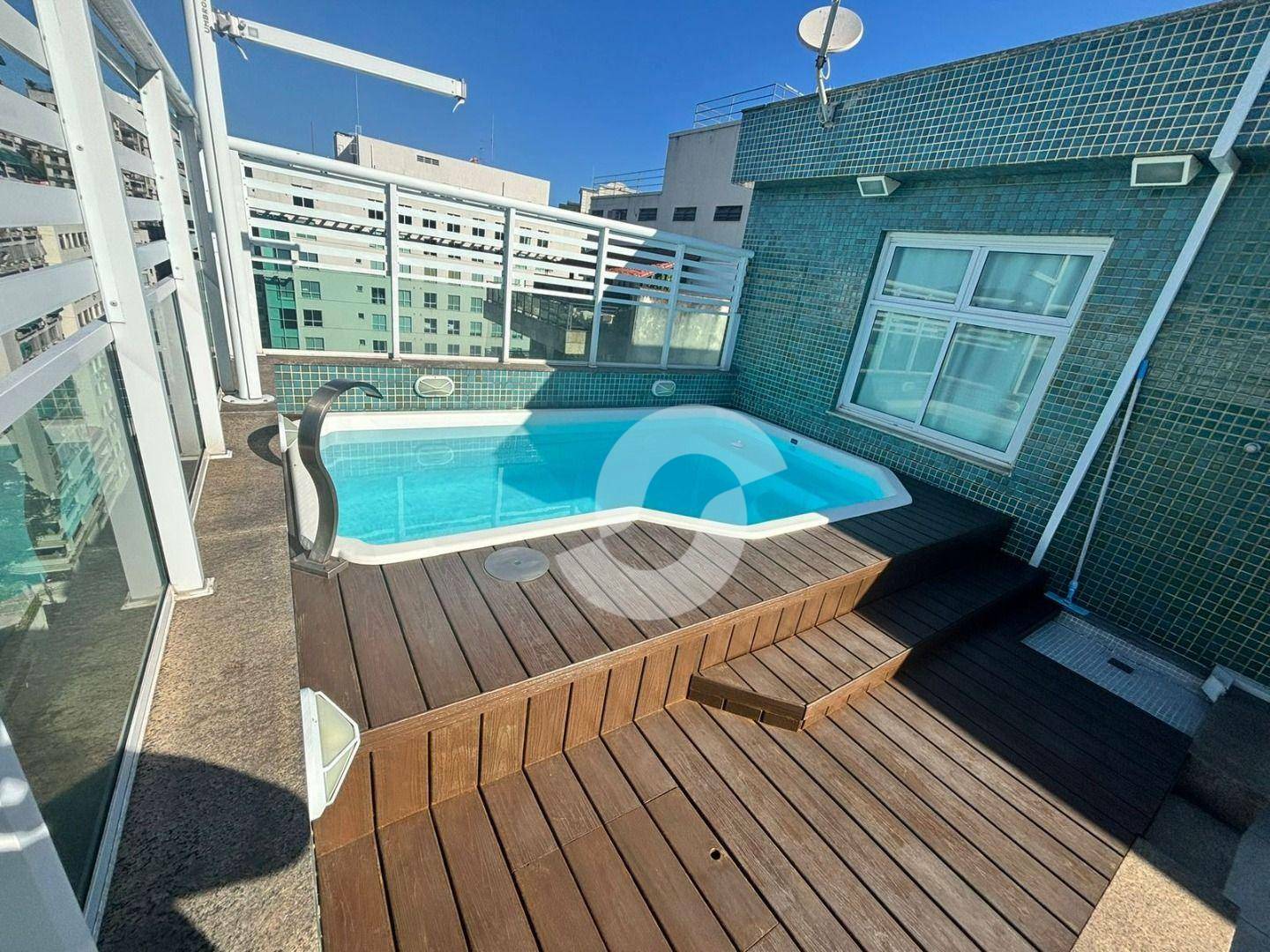 Cobertura à venda com 4 quartos, 250m² - Icaraí,Niterói