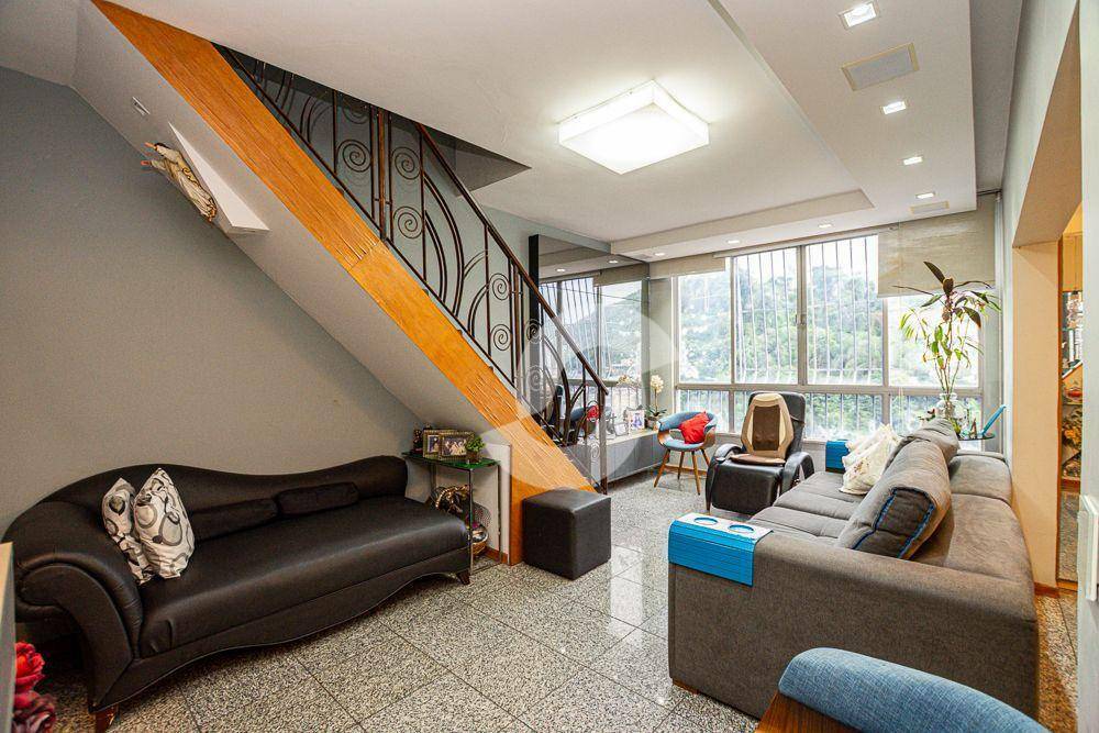 Cobertura à venda com 4 quartos, 237m² - Icaraí,Niterói