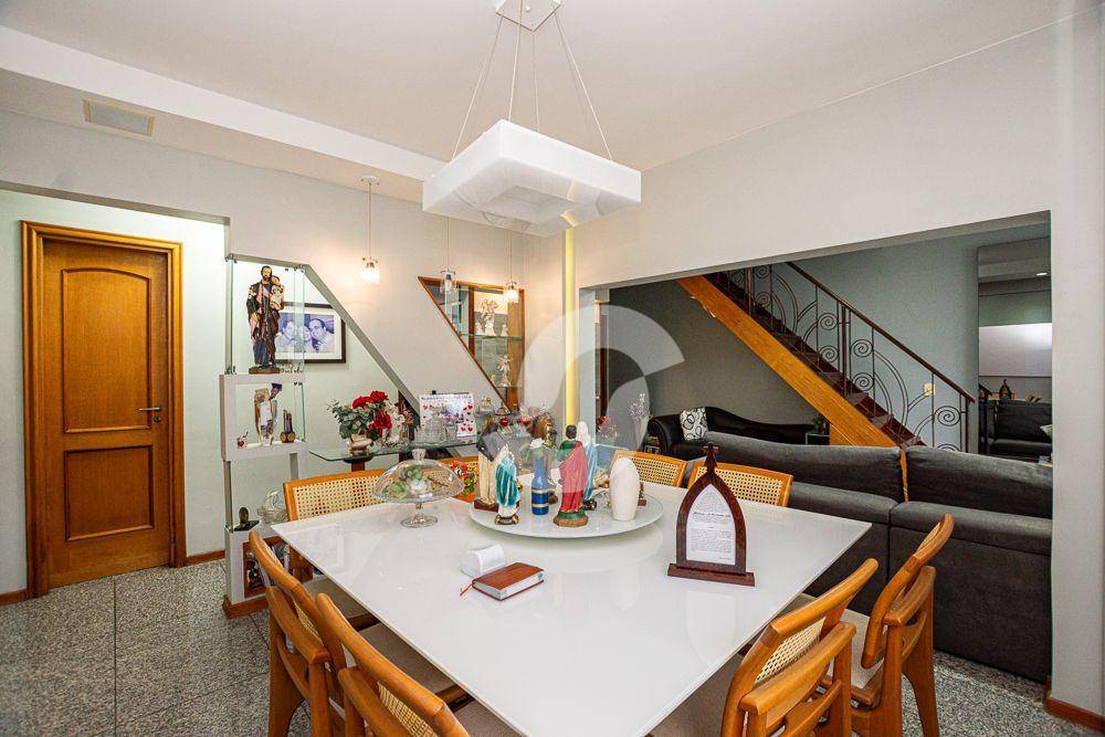  - Cobertura com 4 dormitórios à venda, 237 m² por R$ 1.800.000,00 - Icaraí - Niterói/RJ