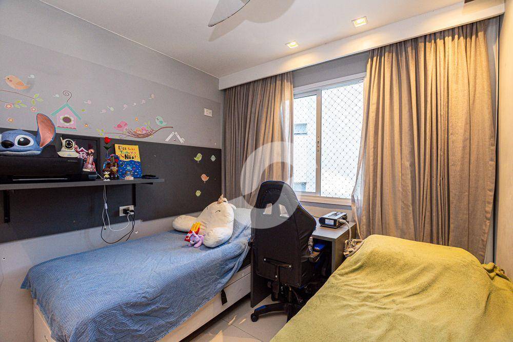 Cobertura à venda com 3 quartos, 167m² - Santa Rosa,Niterói