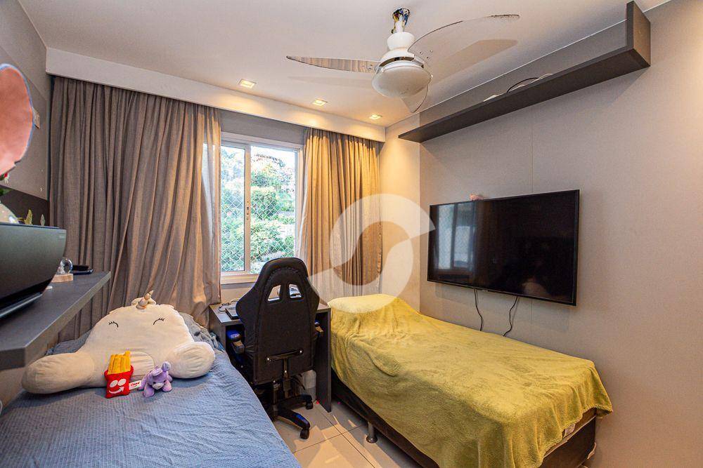 Cobertura à venda com 3 quartos, 167m² - Santa Rosa,Niterói