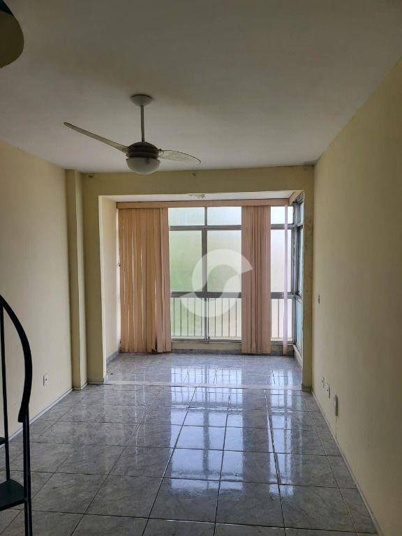 Cobertura à venda com 3 quartos, 125m² - Centro,Niterói