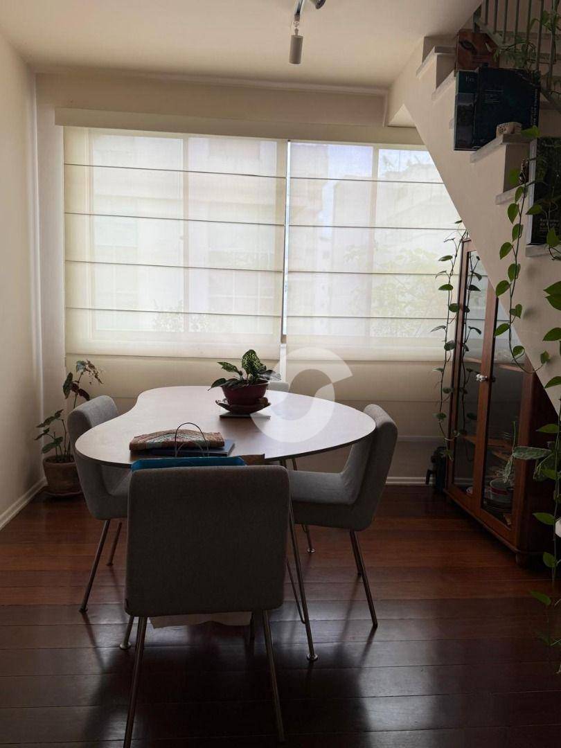 Cobertura à venda com 2 quartos, 178m² - Icaraí,Niterói