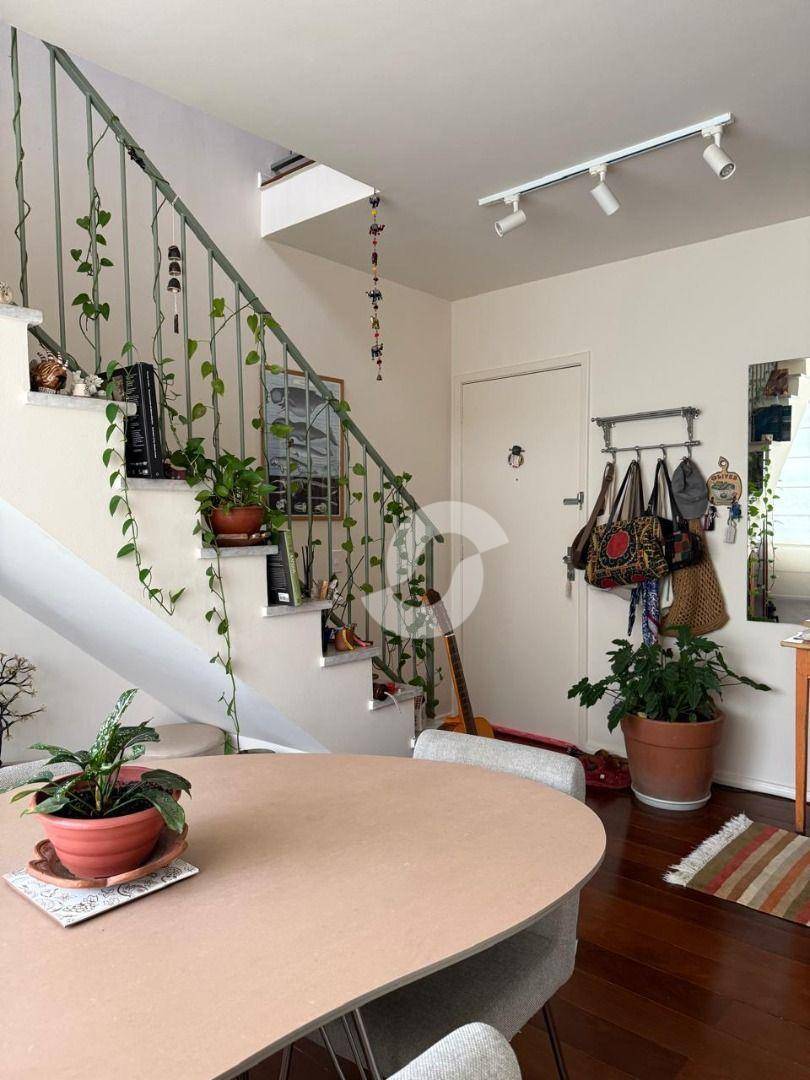 Cobertura à venda com 2 quartos, 178m² - Icaraí,Niterói