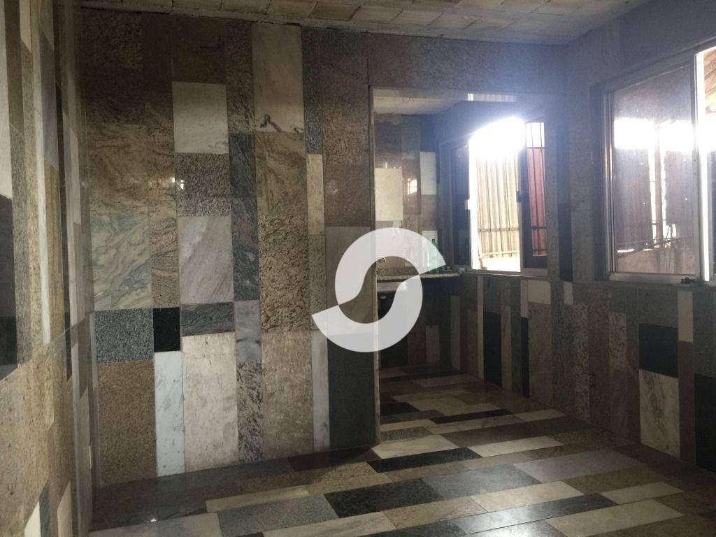 Galpão à venda, 350m² - São Lourenço,Niterói