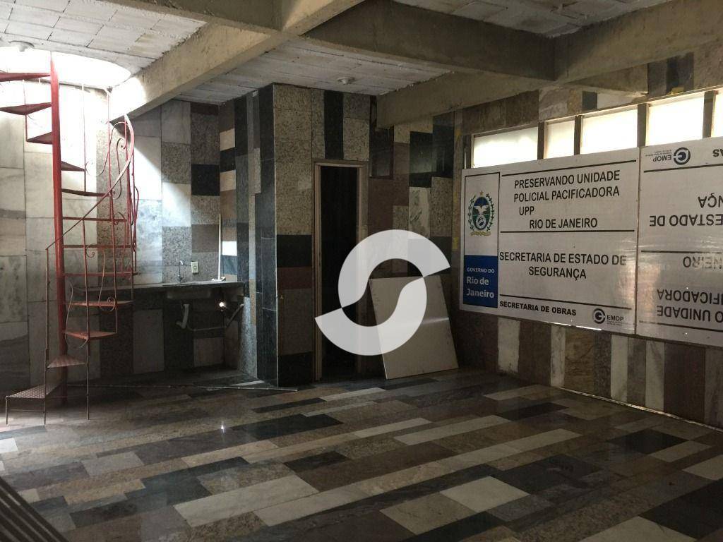  - Galpão à venda, 350 m² - São Lourenço - Niterói/RJ